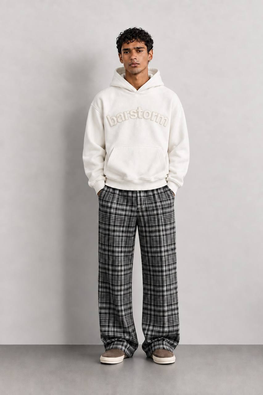 BARSTORM Hoodie – Off White – קפוצ'ון אוברסייז בצבע אוף וויט | MIDLÉEZ